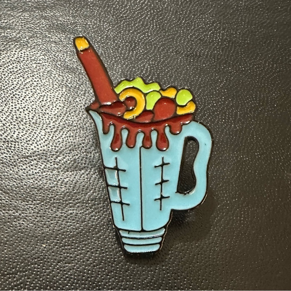 Blender Pin - Picture 2 of 3